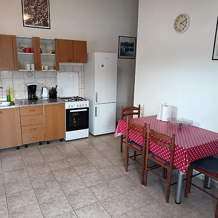 With Parking Space Vinisce, Trogir - 25373 Vinišće